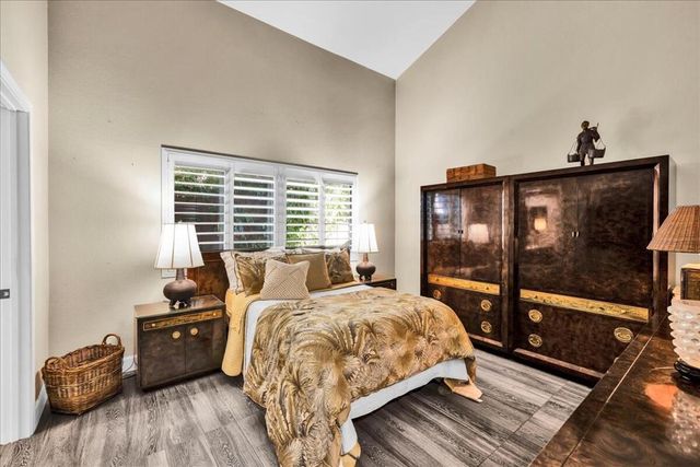 107 Tanglewood Trail, Palm Desert, CA 92211