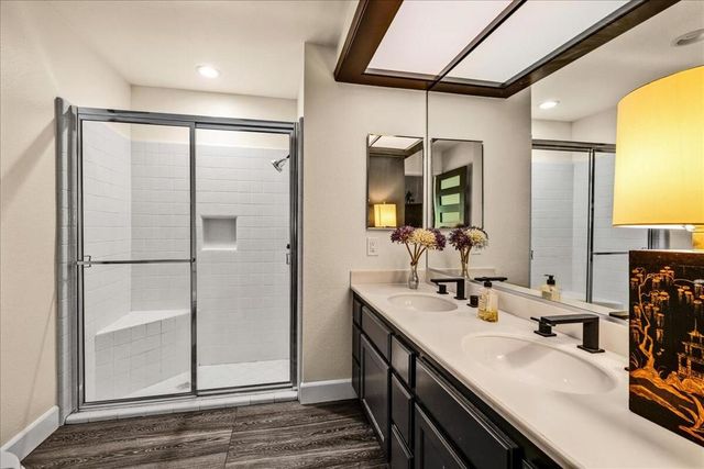 107 Tanglewood Trail, Palm Desert, CA 92211