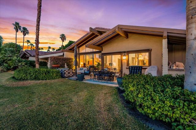 107 Tanglewood Trail, Palm Desert, CA 92211