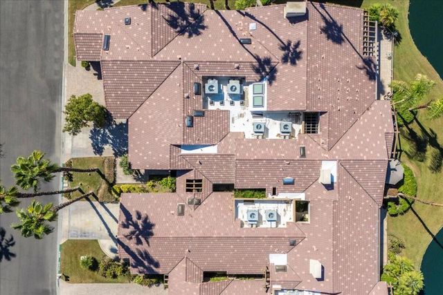 107 Tanglewood Trail, Palm Desert, CA 92211