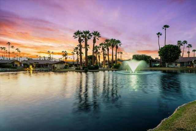 107 Tanglewood Trail, Palm Desert, CA 92211