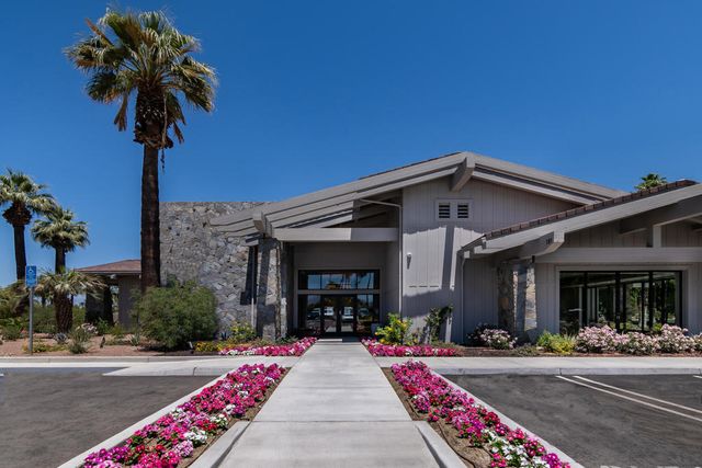 107 Tanglewood Trail, Palm Desert, CA 92211