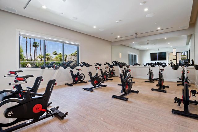 107 Tanglewood Trail, Palm Desert, CA 92211