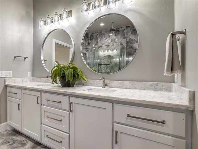 3394 Red Ridge Drive, Blanchard, OK 73010