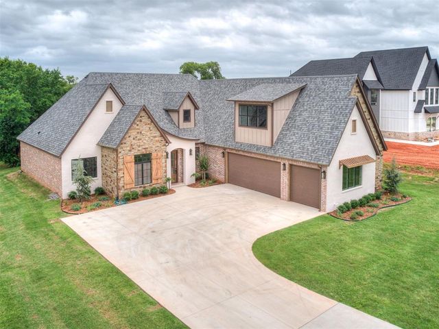 3394 Red Ridge Drive, Blanchard, OK 73010