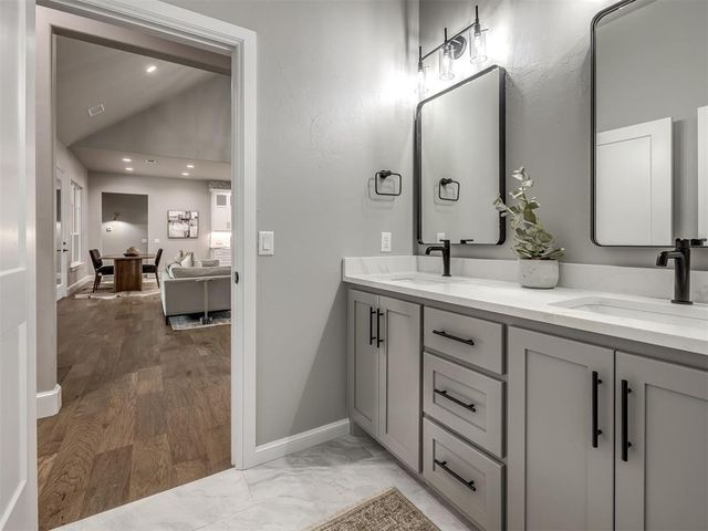 3394 Red Ridge Drive, Blanchard, OK 73010