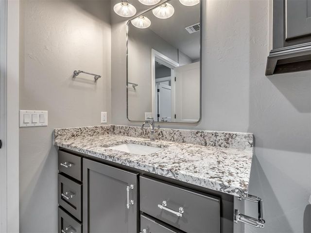 3394 Red Ridge Drive, Blanchard, OK 73010