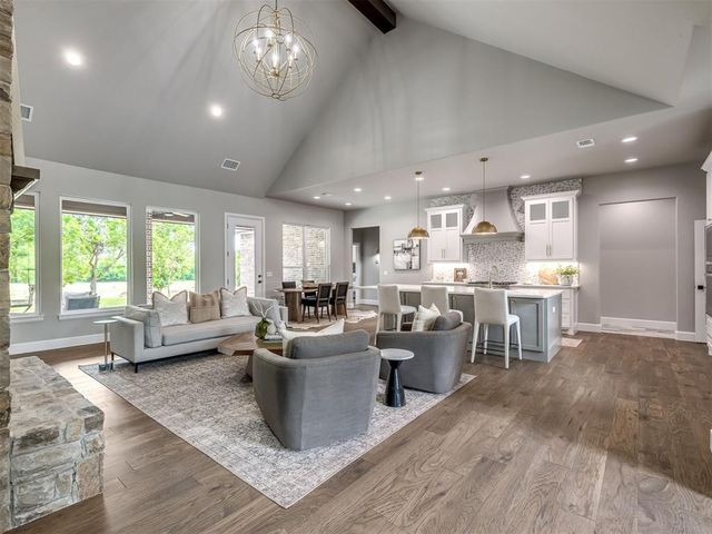 3394 Red Ridge Drive, Blanchard, OK 73010