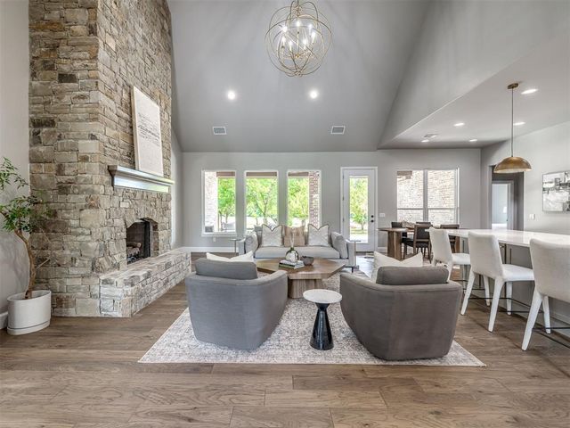 3394 Red Ridge Drive, Blanchard, OK 73010