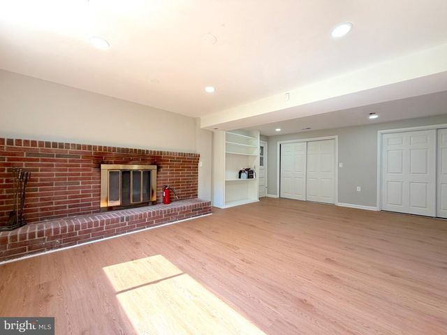 2402 JOSEPH DR, Clinton, MD 20735