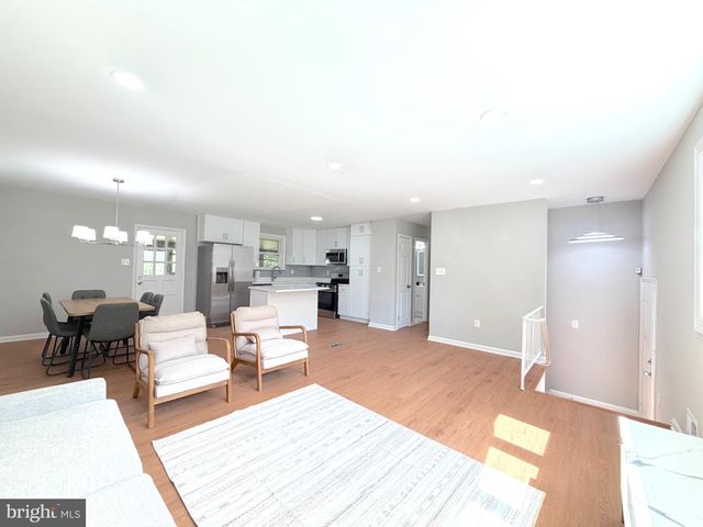 2402 JOSEPH DR, Clinton, MD 20735