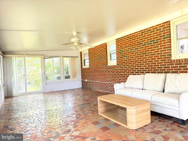2402 JOSEPH DR, Clinton, MD 20735