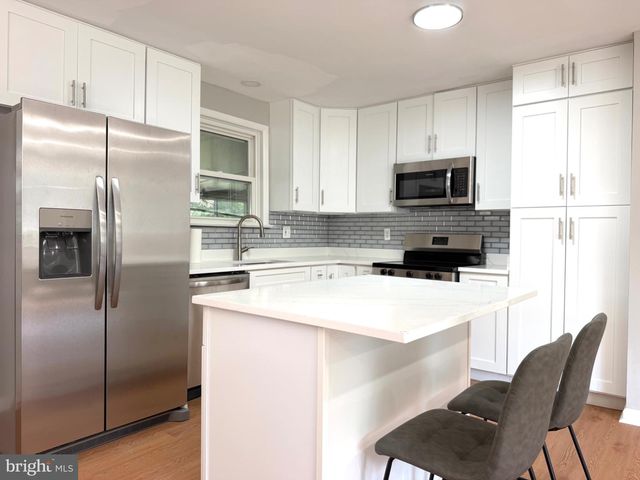 2402 JOSEPH DR, Clinton, MD 20735