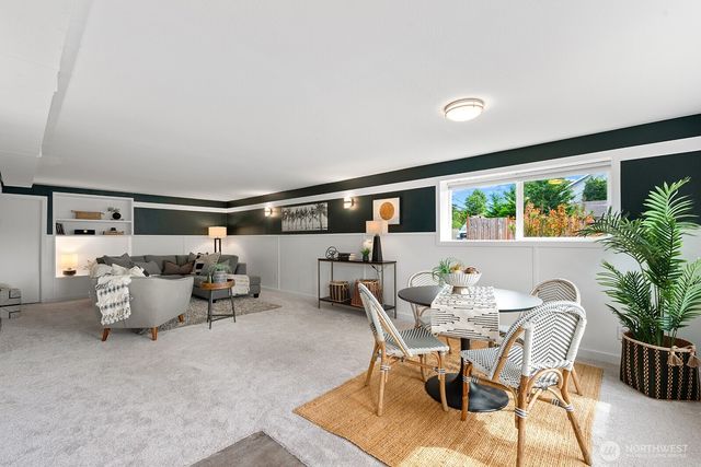 10753 28th Avenue SW, Seattle, WA 98146