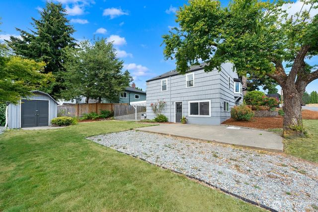 10753 28th Avenue SW, Seattle, WA 98146