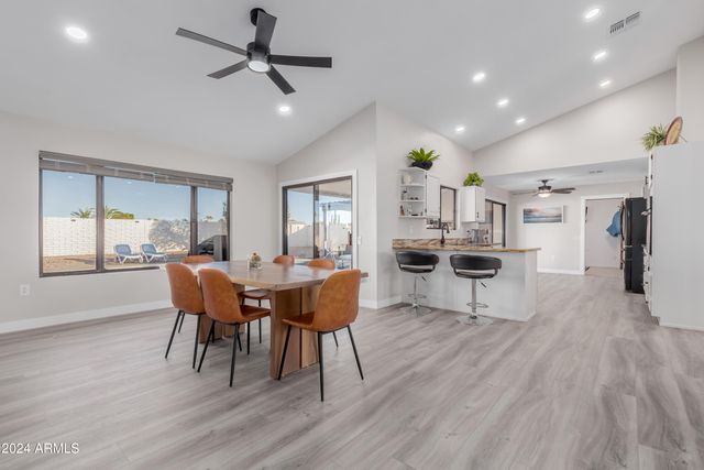 18019 N 137TH Drive N, Sun City West, AZ 85375