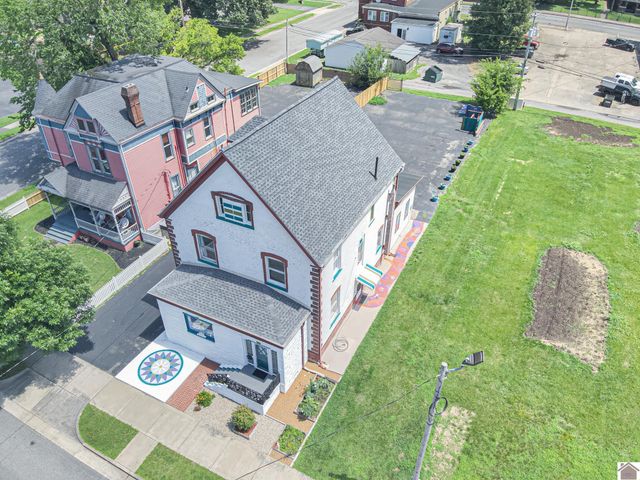 806 Jefferson St, Paducah, KY 42001