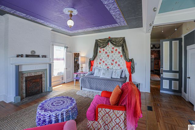806 Jefferson St, Paducah, KY 42001