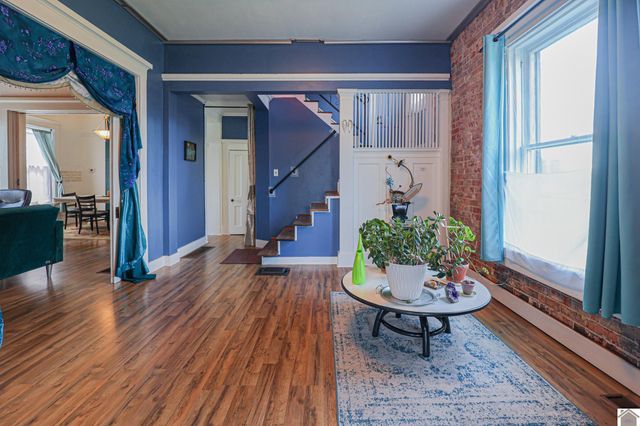 806 Jefferson St, Paducah, KY 42001