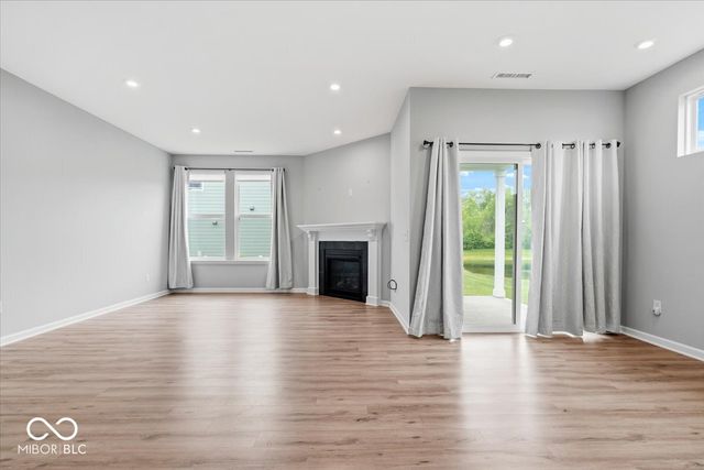 9089 Stone Trace Boulevard, Avon, IN 46123