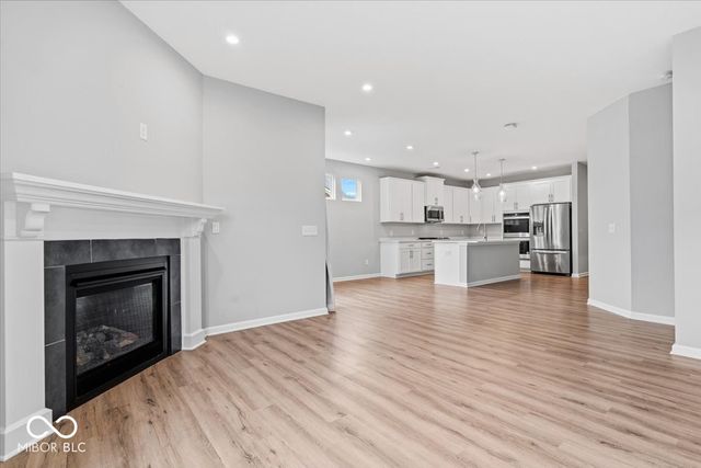 9089 Stone Trace Boulevard, Avon, IN 46123