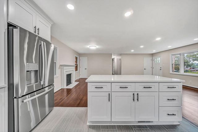 4549 Kirkwood DR, Roanoke, VA 24018