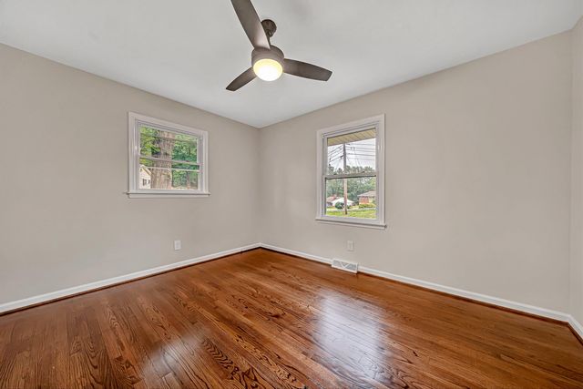 4549 Kirkwood DR, Roanoke, VA 24018