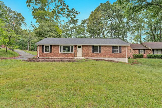 4549 Kirkwood DR, Roanoke, VA 24018
