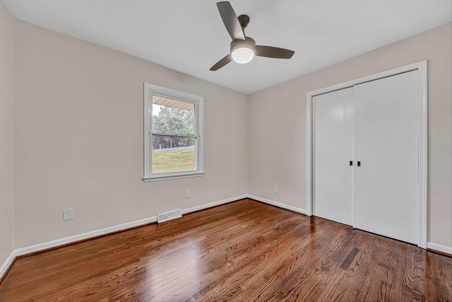 4549 Kirkwood DR, Roanoke, VA 24018