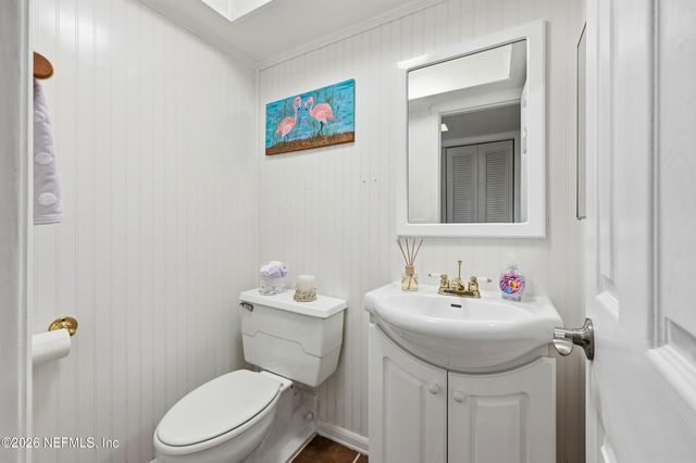 1830 SEVILLA Boulevard 204, Atlantic Beach, FL 32233