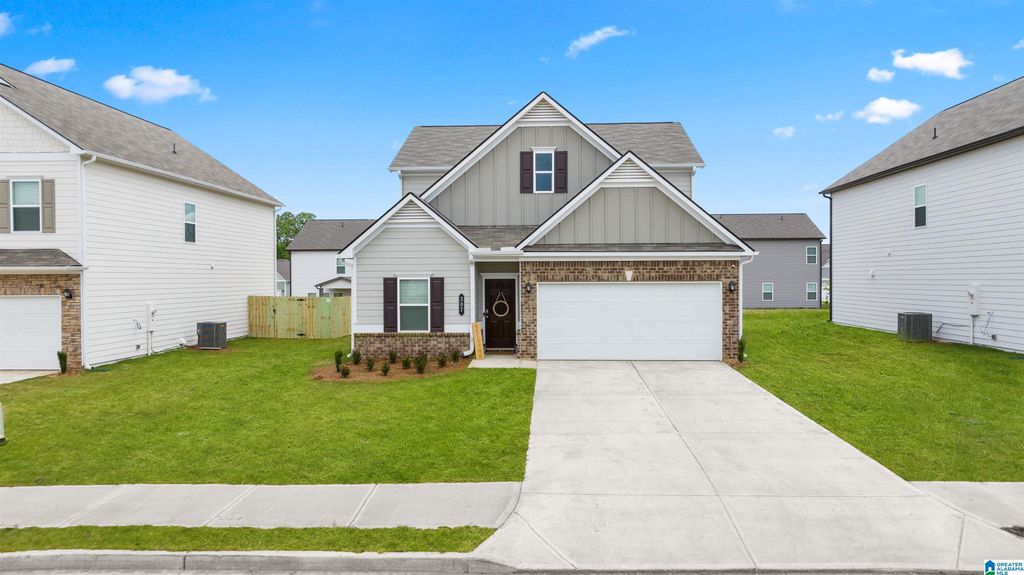 7345 UPLAND LOOP, Leeds, AL 35094
