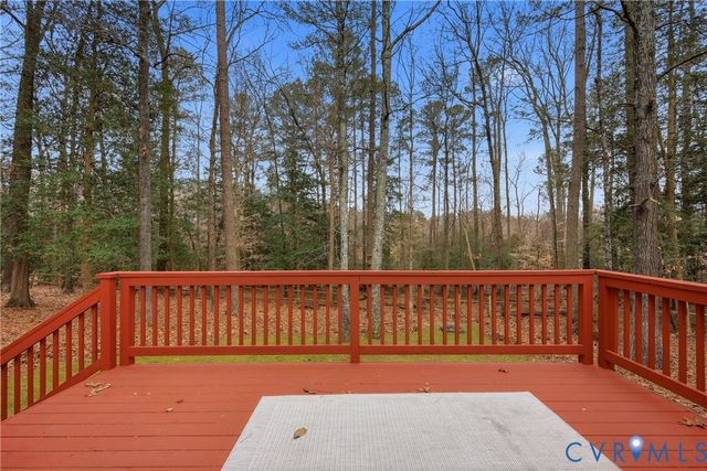 4104 Mariposa Dr, Colonial Heights, VA 23834