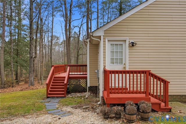 4104 Mariposa Dr, Colonial Heights, VA 23834