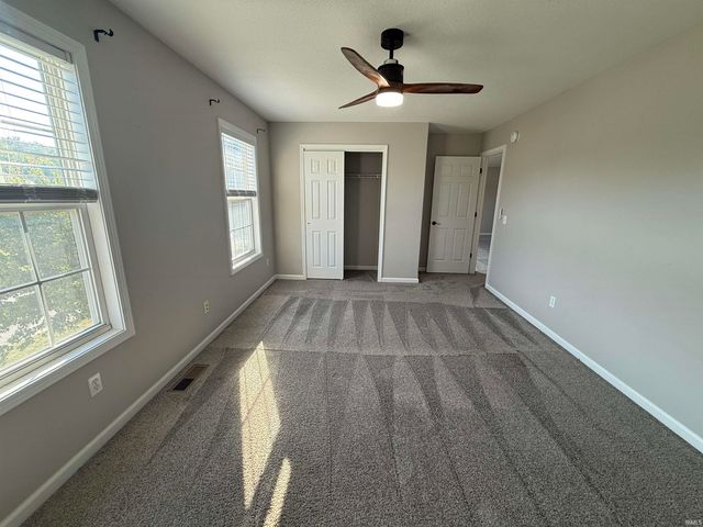 12810 Loch Dhu Lane, Fort Wayne, IN 46814