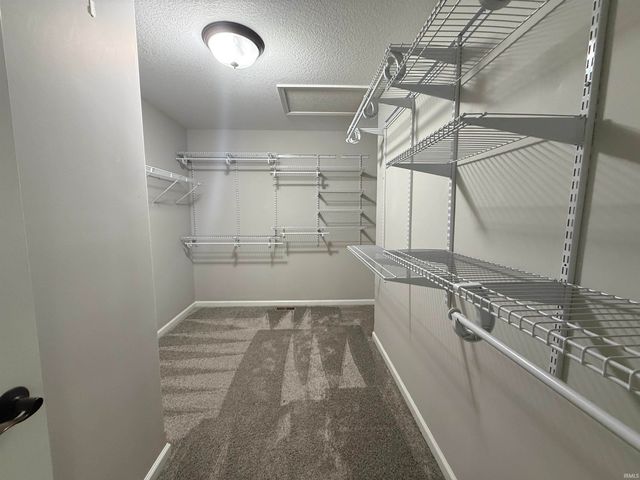 12810 Loch Dhu Lane, Fort Wayne, IN 46814