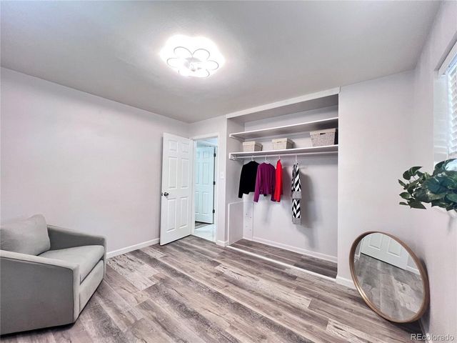 555 Everett St, Lakewood, CO 80226