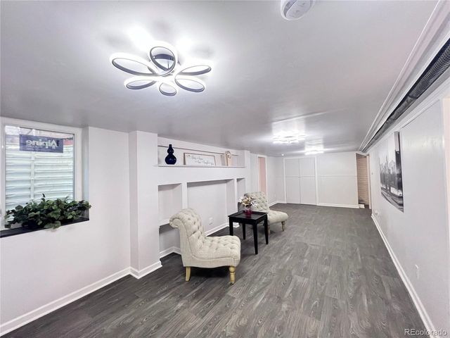 555 Everett St, Lakewood, CO 80226