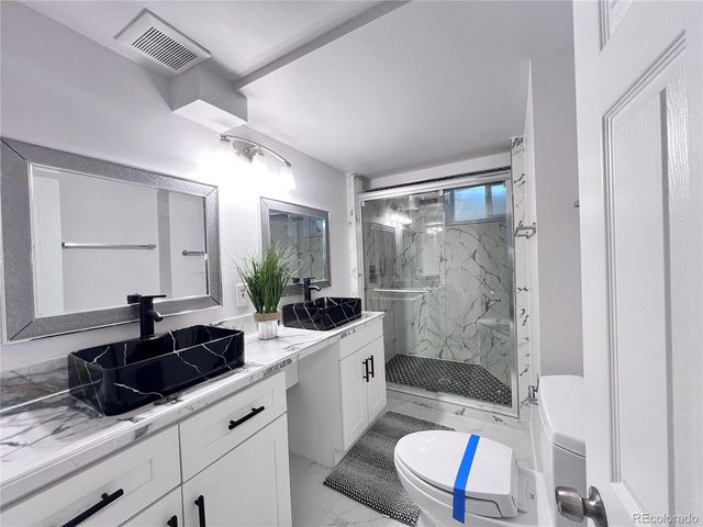 555 Everett St, Lakewood, CO 80226