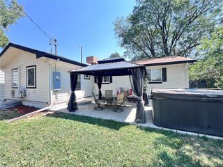 555 Everett St, Lakewood, CO 80226