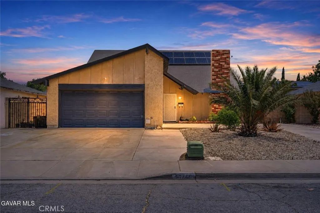44740 Calston, Lancaster, CA 93535