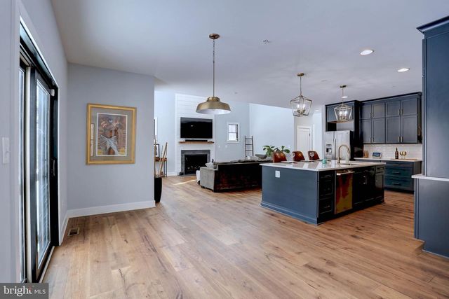 8104 REDSTONE RD, Kingsville, MD 21087