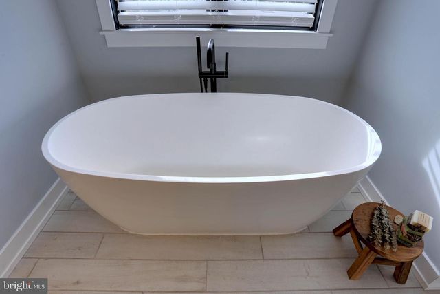 8104 REDSTONE RD, Kingsville, MD 21087