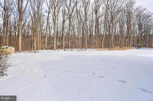 8104 REDSTONE RD, Kingsville, MD 21087