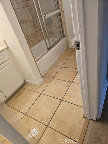 1714 Evergreen Street, Santa Ana, CA 92707