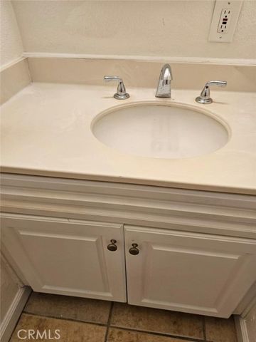 1714 Evergreen Street, Santa Ana, CA 92707