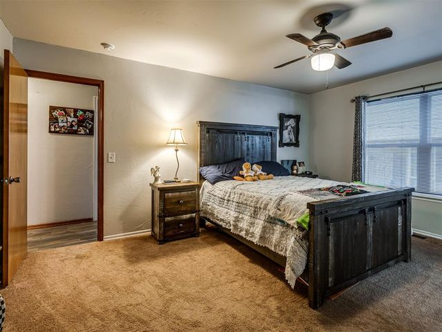 520 Greenfield Drive, Yukon, OK 73099