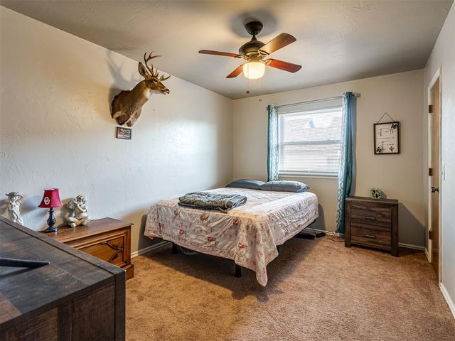 520 Greenfield Drive, Yukon, OK 73099