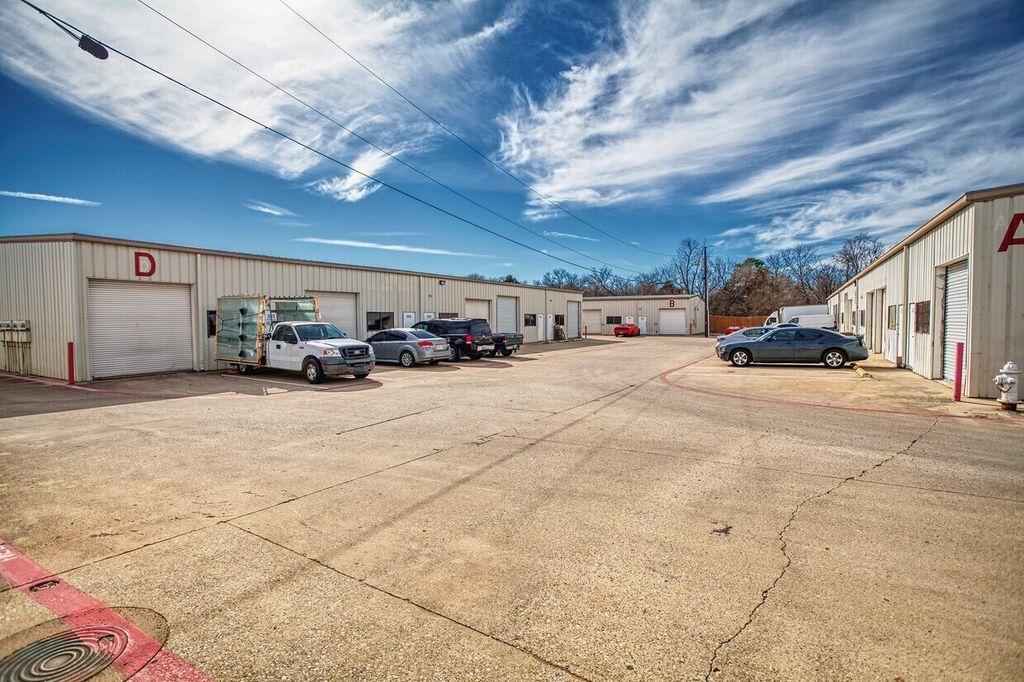 817 S Mill Street B103, Lewisville, TX 75057