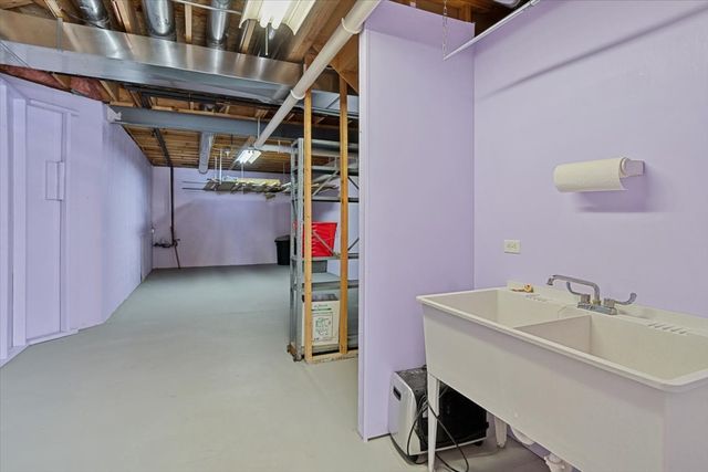 1481 W Grand Haven Road, Romeoville, IL 60446