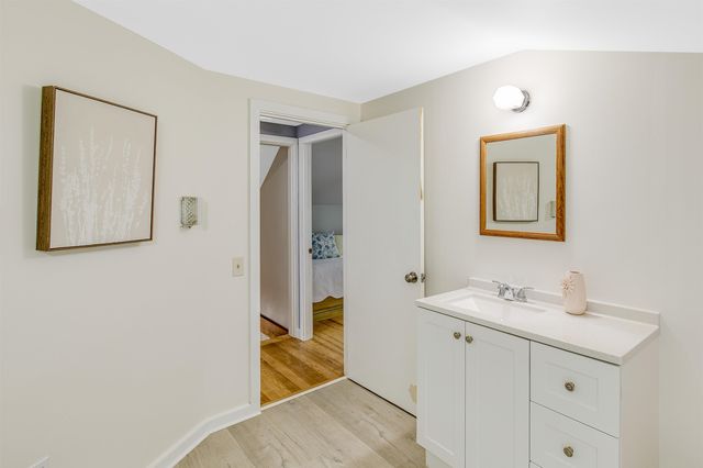 74 Pine Street, Rollinsford, NH 03869